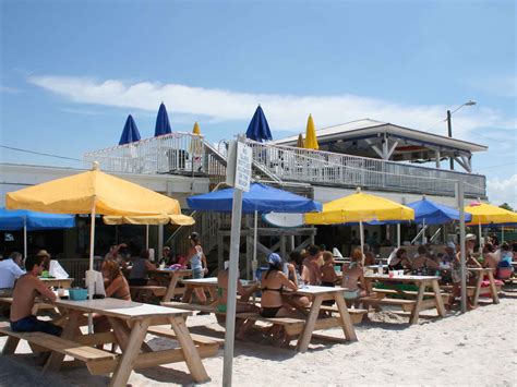 caddy's beach bar